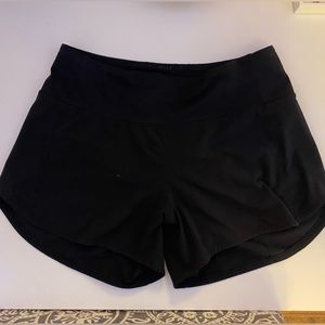 Lululemon speed up shorts 4” ✨